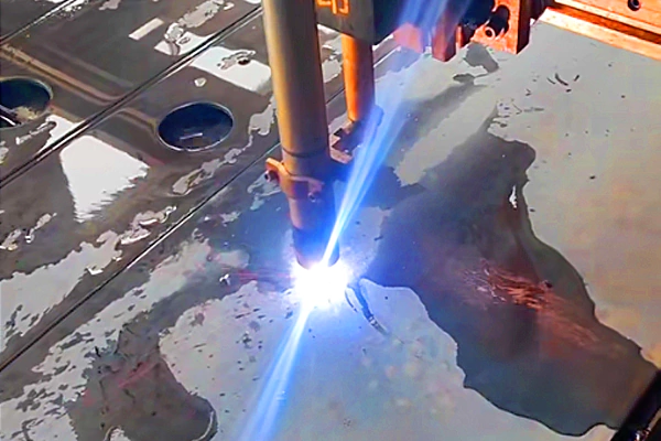 plasma cutting